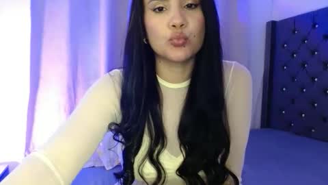 Snapshot of mara4sweet chatting on March 13, 2:29 am mara4sweet online show from March 13, 2:29 am