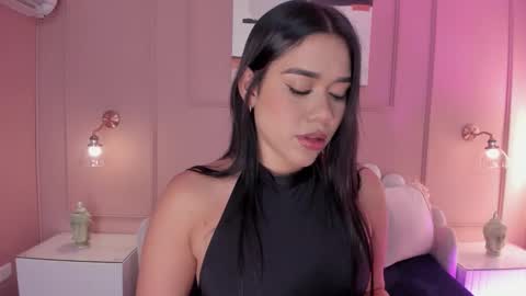 Mara  online show from October 3, 6:49 pm