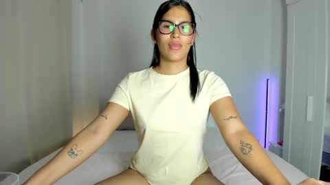 Mara online show from June 8, 6:08 pm