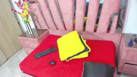 Snapshot of marakarly chatting on December 3, 9:57 pm Marakarly online show from December 3, 9:57 pm