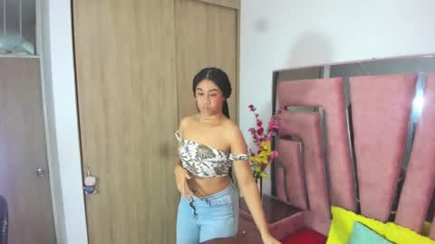 Snapshot of marakarly chatting on December 14, 8:02 pm Marakarly online show from December 14, 8:02 pm