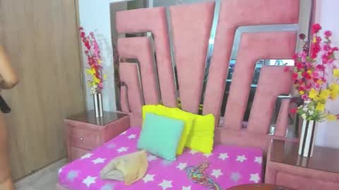 Snapshot of marakarly chatting on January 19, 1:15 pm Marakarly online show from January 19, 1:15 pm