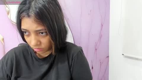 Maraluna online show from March 2, 2:57 pm