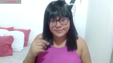 Snapshot of marasilk chatting on April 13, 2:50 am Mara Silk online show from April 13, 2:50 am