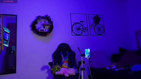 Snapshot of marce_hill chatting on October 21, 11:49 pm MARCE AND ..... online show from October 21, 11:49 pm