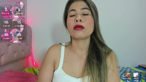 Snapshot of marcela_56 chatting on April 8, 3:06 am marcela_56 online show from April 8, 3:06 am