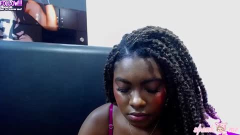 MARCELA  online show from November 4, 9:25 pm