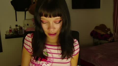 Snapshot of marceline_0 chatting on December 13, 12:42 am Marceline online show from December 13, 12:42 am