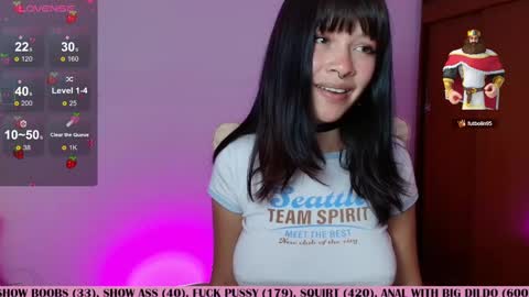 Snapshot of marceline_0 chatting on February 19, 11:04 pm Marceline online show from February 19, 11:04 pm
