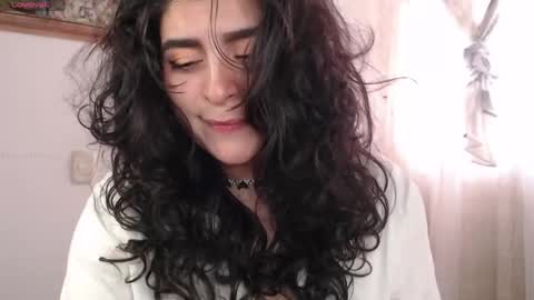 Snapshot of marceline_uu chatting on May 19, 5:52 pm M A R C I online show from May 19, 5:52 pm