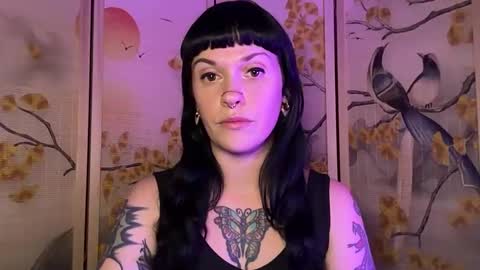 Snapshot of marcelinealtaria chatting on April 25, 2:25 am MarcelineAltaria online show from April 25, 2:25 am
