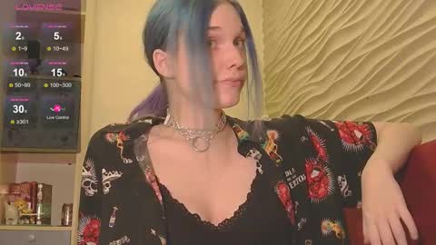 Snapshot of marci_n chatting on September 18, 9:28 pm marci_n online show from September 18, 9:28 pm