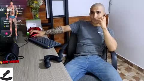 Marck  Independent model  online show from January 13, 1:33 am