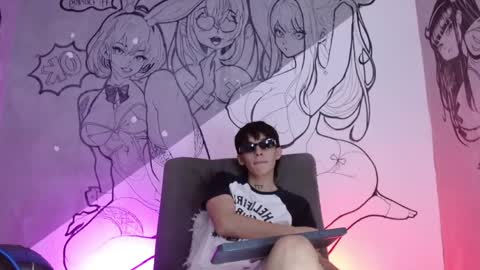 marco_777_ online show from April 23, 6:43 pm