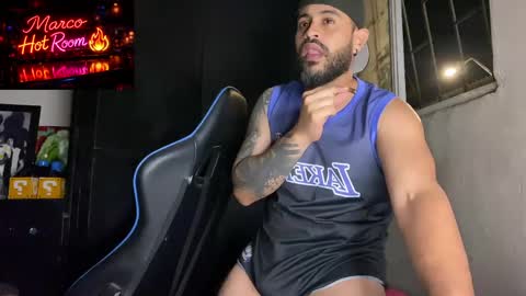 marco_aure online show from March 30, 4:46 am