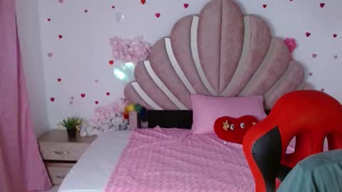 Snapshot of marco_fox chatting on March 28, 5:34 pm Marco online show from March 28, 5:34 pm