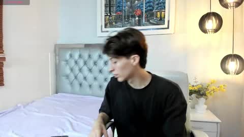 marcoviolet online show from May 28, 11:51 am