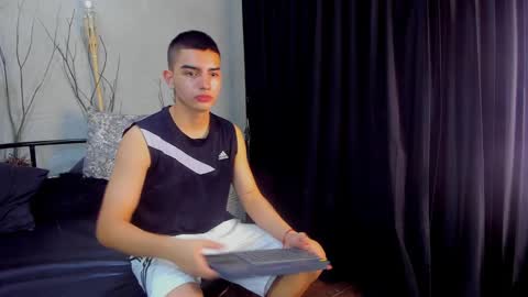 Snapshot of marcovitto chatting on January 13, 8:26 am marcovitto online show from January 13, 8:26 am