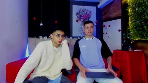 Marco and Ethan online show from December 15, 11:09 pm