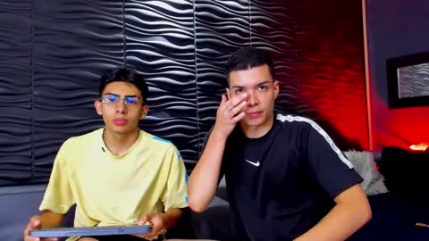 Marco and Ethan online show from January 5, 4:47 am