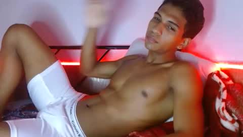 Snapshot of marcus_friedman chatting on November 29, 2:58 am Marcus online show from November 29, 2:58 am