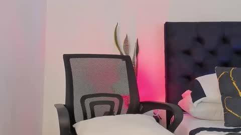 marcus_moreno online show from March 21, 11:08 pm