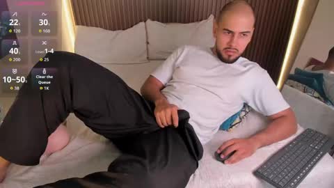 marcus_soler online show from May 8, 2:22 pm