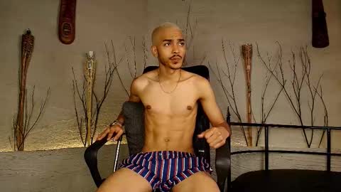 Snapshot of marcusrain_ chatting on October 31, 8:10 pm Marcus online show from October 31, 8:10 pm