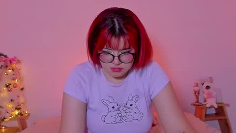 danna online show from December 19, 4:56 am