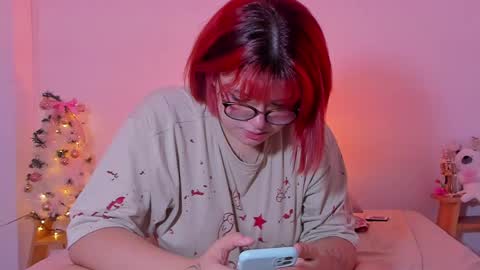 danna online show from December 24, 10:33 am
