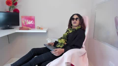 marfilastrom online show from December 12, 8:57 am