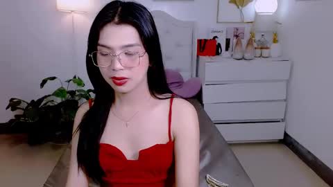 MARGARET online show from December 20, 11:43 am