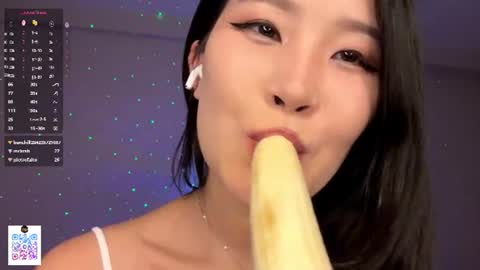 Lana online show from July 28, 7:39 pm