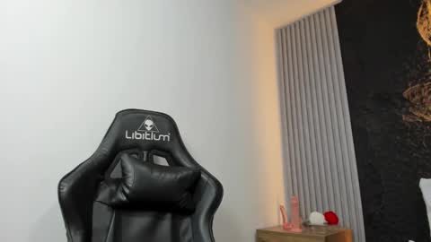 M A R G I E online show from December 22, 12:35 pm