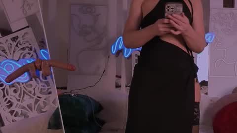 mari69juana online show from November 8, 5:12 pm