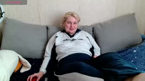 Mari online show from May 14, 6:42 am