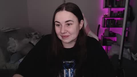 mari moore online show from February 12, 5:46 am