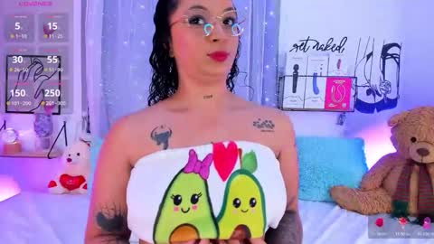 Mari Sweett  online show from February 4, 7:42 pm