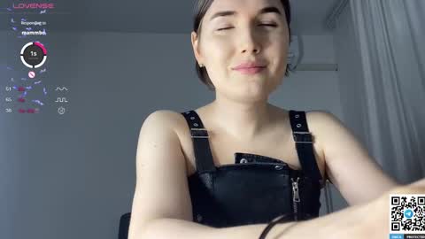 Maria online show from December 4, 1:42 pm