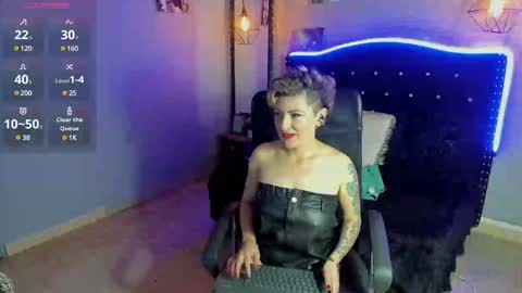 Snapshot of maria_fernandaxxx_ chatting on December 22, 7:11 am Maria fernanda online show from December 22, 7:11 am