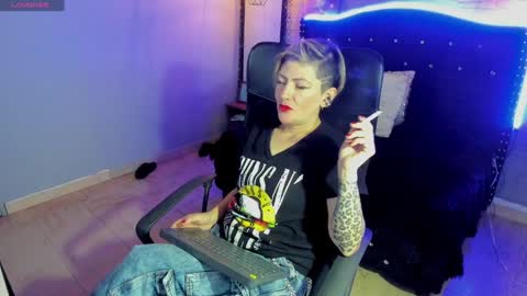 Snapshot of maria_fernandaxxx_ chatting on December 24, 10:11 am Maria fernanda online show from December 24, 10:11 am