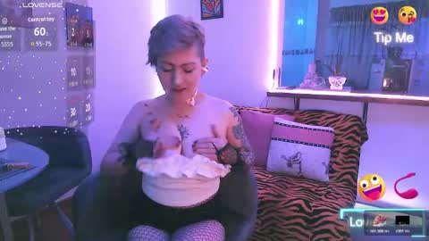 Maria fernanda online show from November 27, 10:23 pm