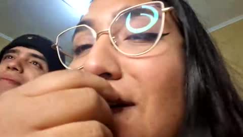 maria_je2118 online show from May 23, 6:29 am