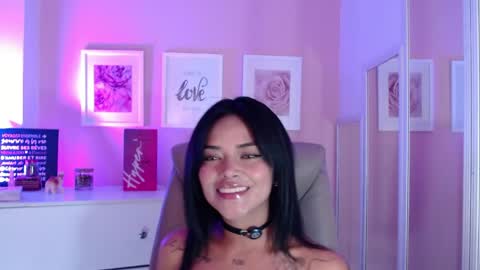 Snapshot of maria_jones chatting on May 22, 12:11 pm Instagram soymj01 online show from May 22, 12:11 pm