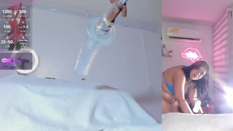 Snapshot of maria_jones__ chatting on March 28, 2:00 am maria_jones__ online show from March 28, 2:00 am