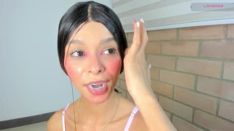 Snapshot of maria_sofii chatting on December 18, 3:26 am S O F I A model independent online show from December 18, 3:26 am