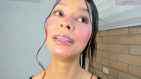 Snapshot of maria_sofii chatting on January 2, 12:13 pm S O F I A model independent online show from January 2, 12:13 pm