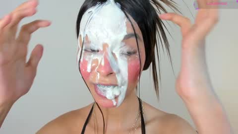 Snapshot of maria_sofii chatting on January 27, 11:32 am S O F I A model independent online show from January 27, 11:32 am