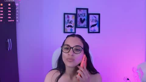 Leidy online show from February 28, 1:26 am