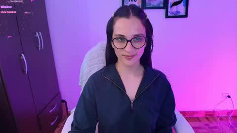Leidy online show from February 28, 11:03 am